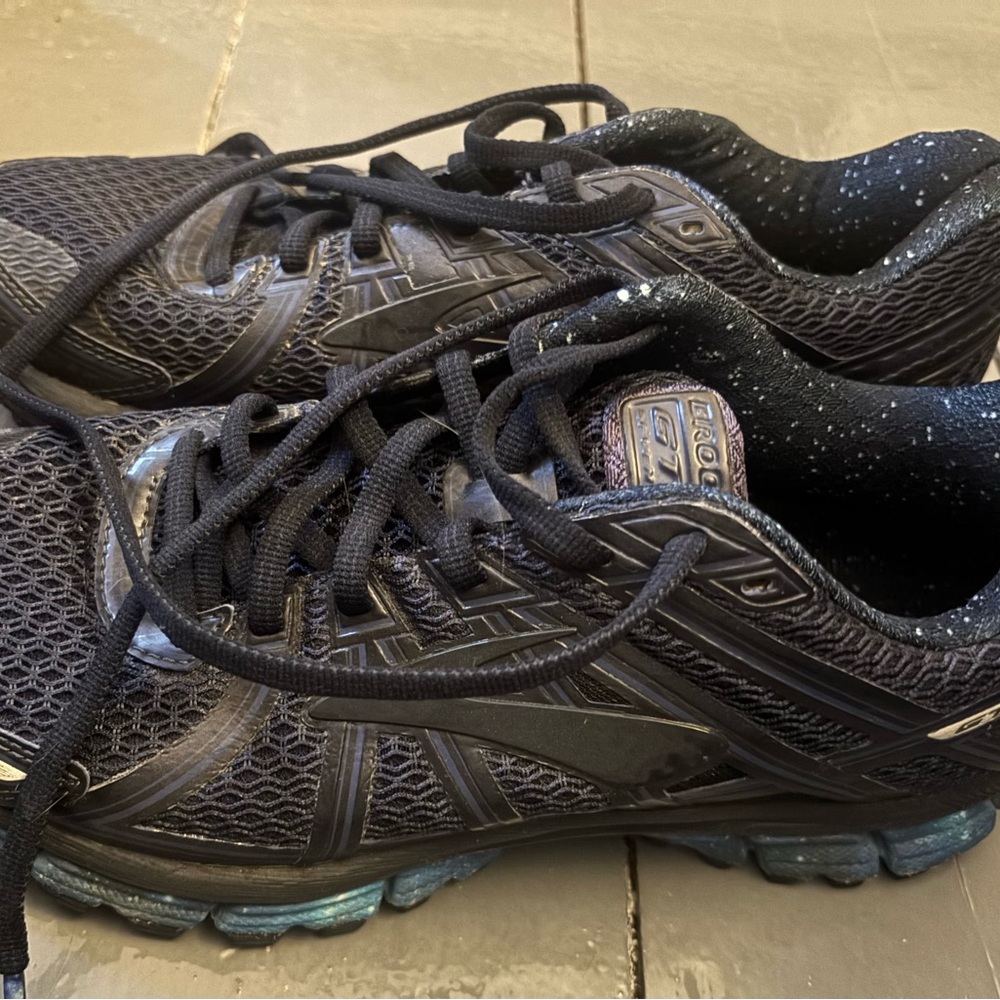 Brooks Women’s Running Shoes- Navy Galaxy